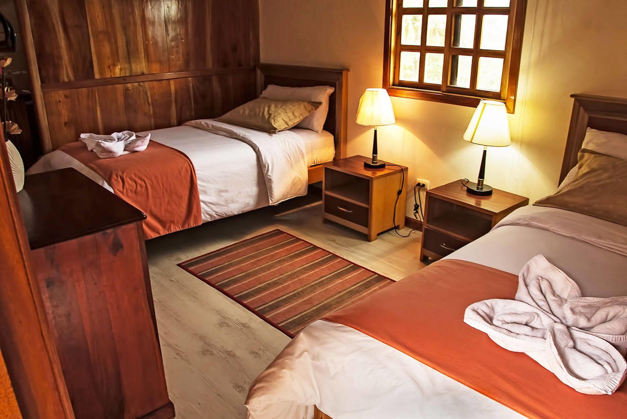 The Wooden House Hotel بْوُرتو فيلاميل المظهر الخارجي الصورة
