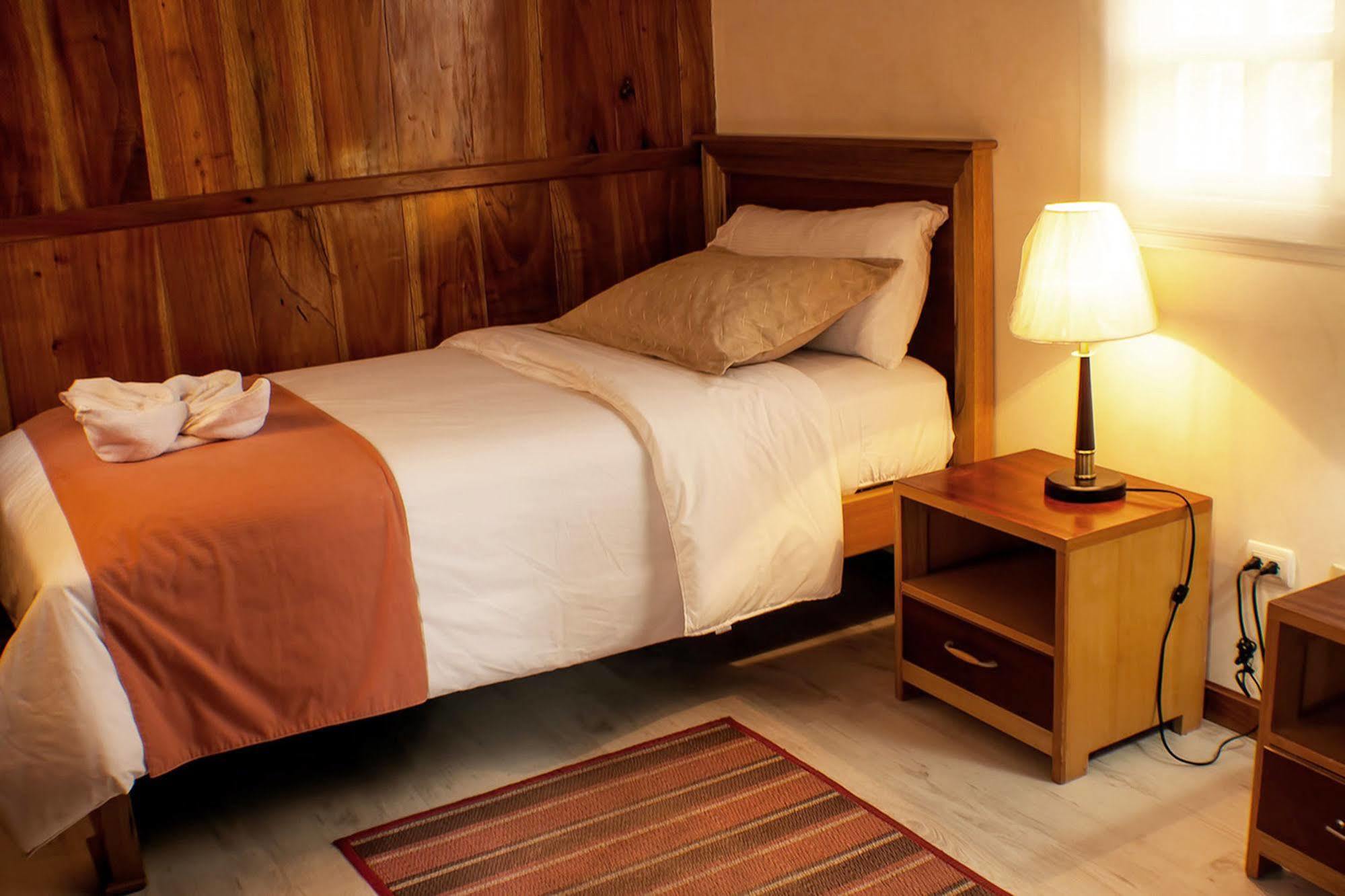 The Wooden House Hotel بْوُرتو فيلاميل المظهر الخارجي الصورة