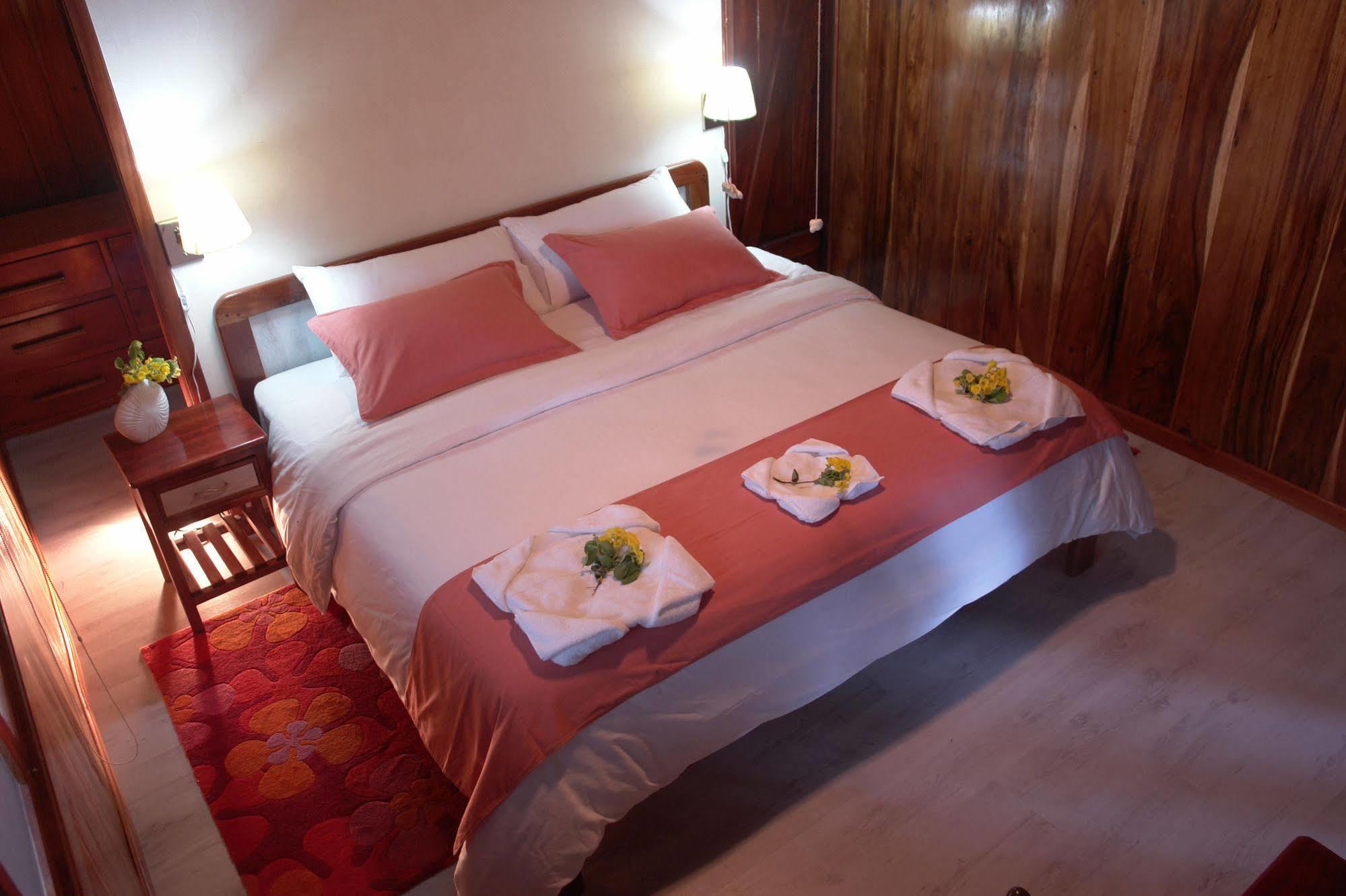 The Wooden House Hotel بْوُرتو فيلاميل المظهر الخارجي الصورة
