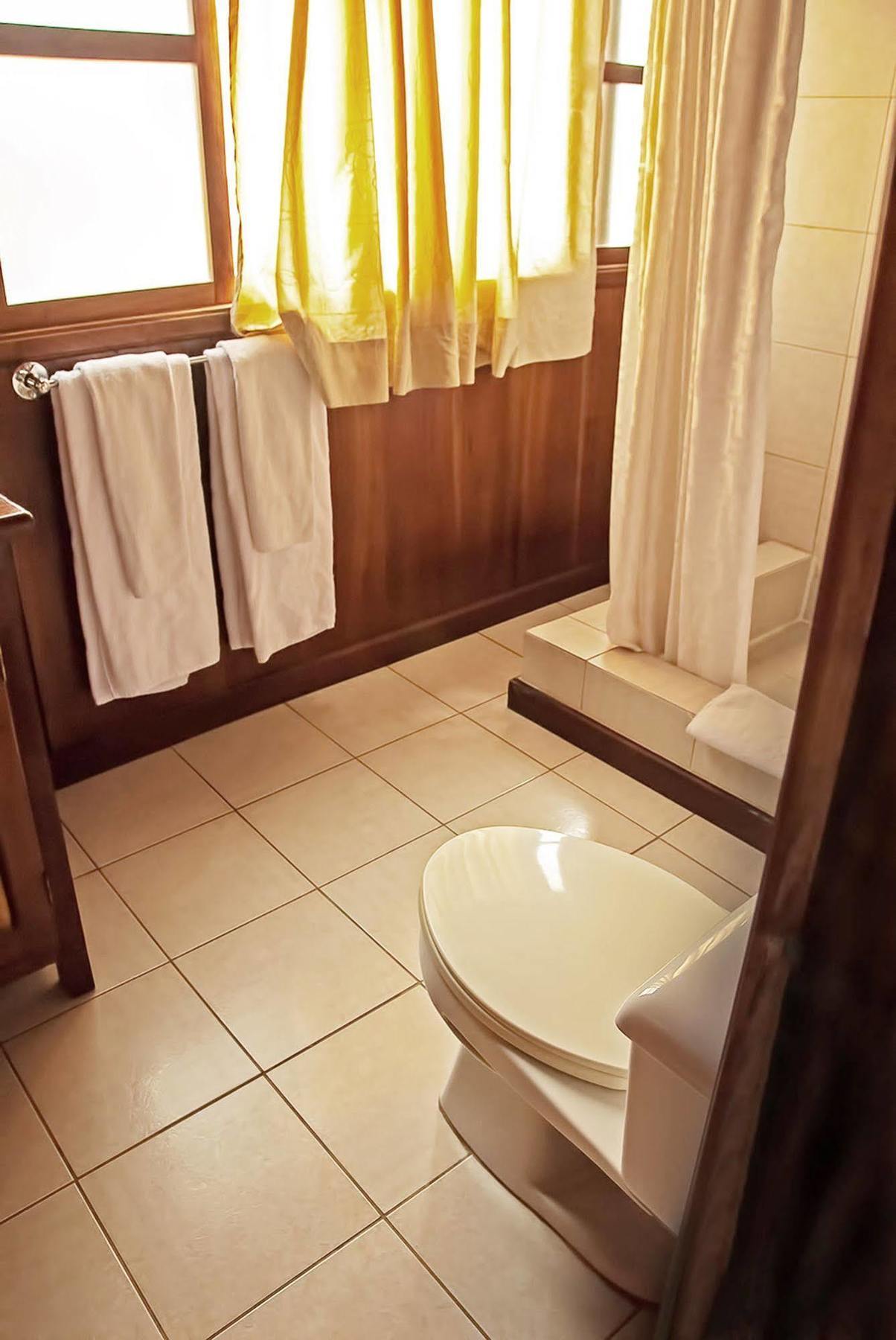 The Wooden House Hotel بْوُرتو فيلاميل المظهر الخارجي الصورة