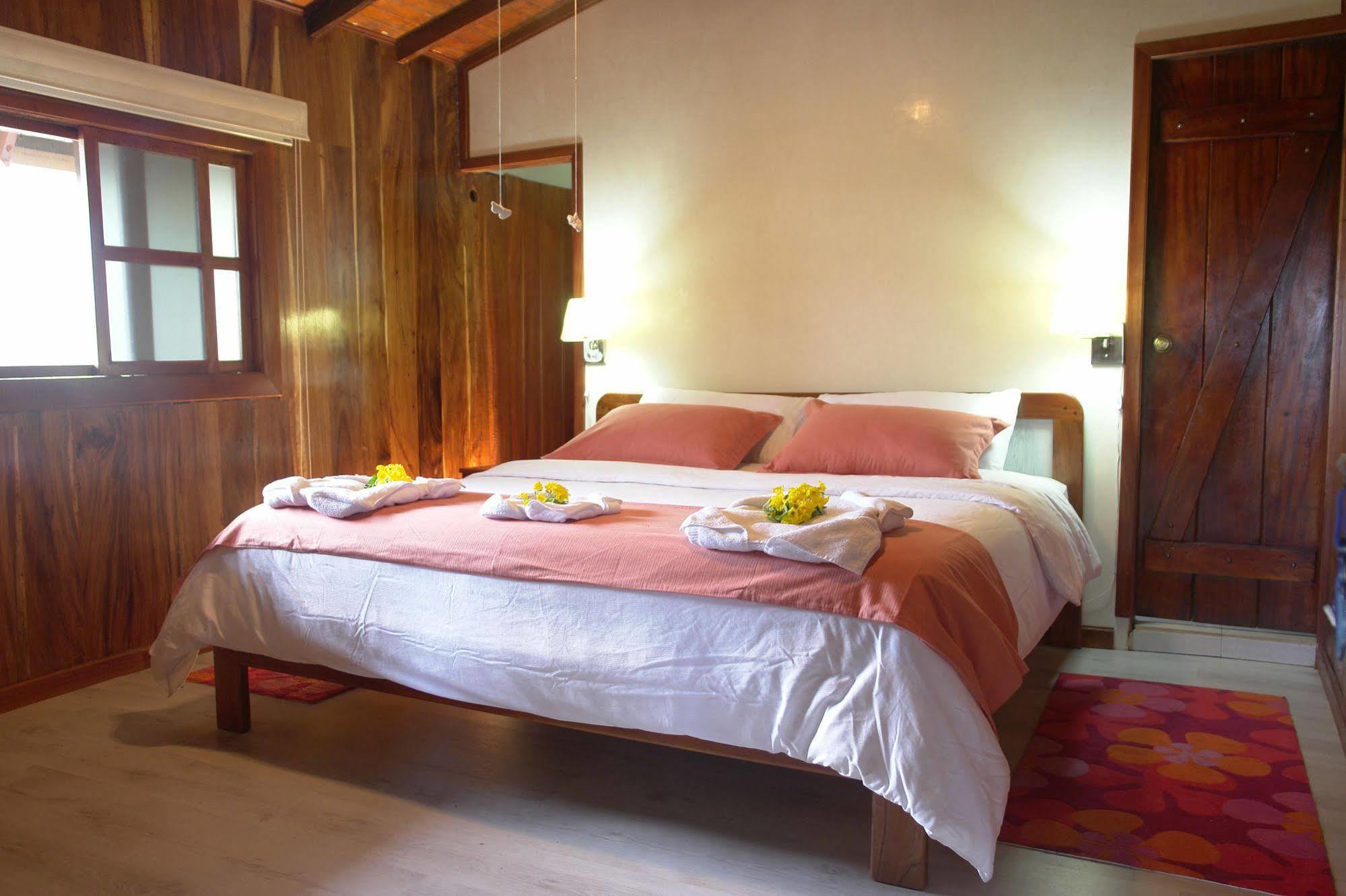 The Wooden House Hotel بْوُرتو فيلاميل المظهر الخارجي الصورة